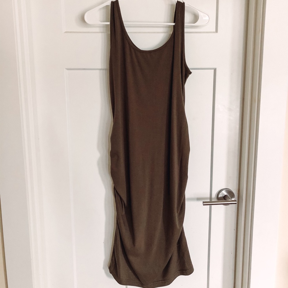 Olive Green maternity dress👗🤰🏻